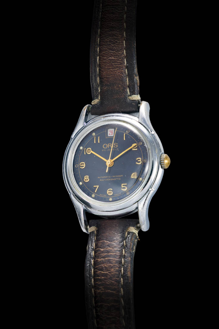 ORIS - Mod. 'Date', anni '90