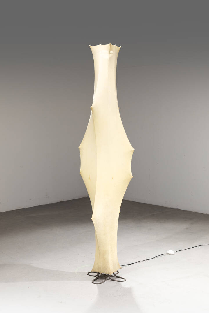 AFRA E TOBIA SCARPA - Lampada da terra mod. Fantasma