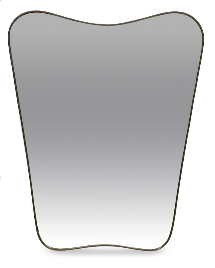 PRODUZIONE ITALIANA - Grande specchiera con bordo in ottone e cristallo specchiato.