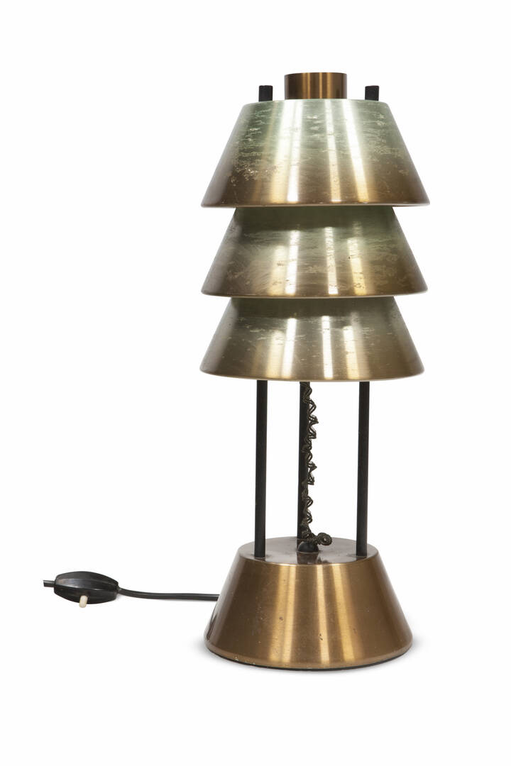 STILNOVO - Lampada da tavolo in metallo cromato.