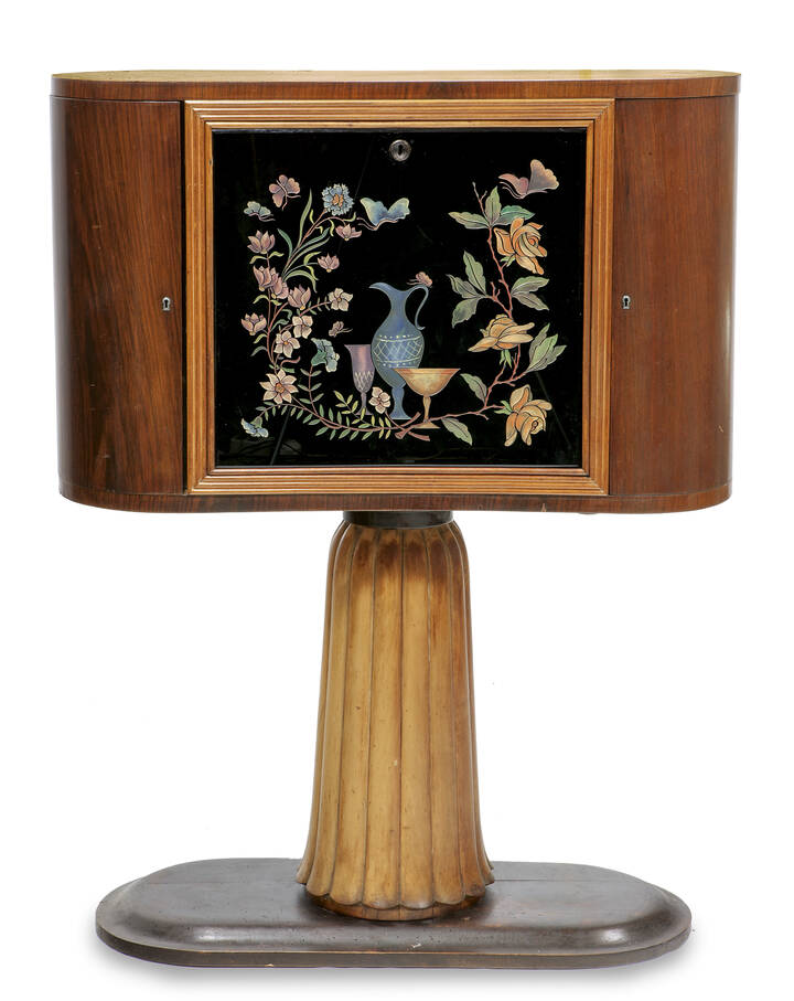 OSVALDO BORSANI, attribuito - Mobile bar con struttura in legno di acero e pannello con decori e cristallo specchiato.