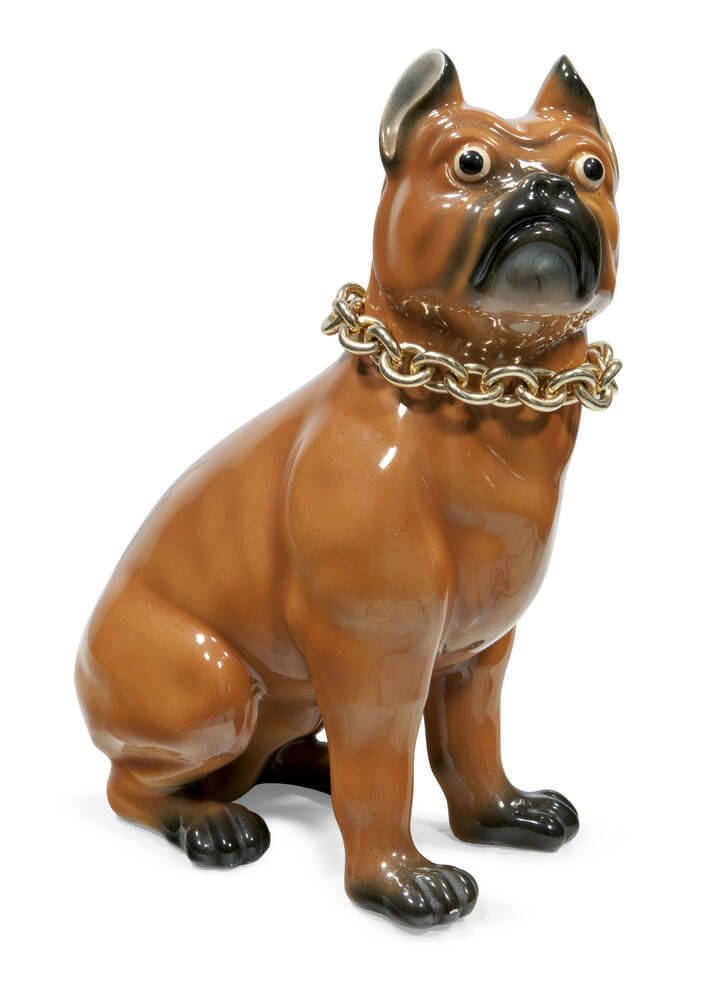 PIERO FORNASETTI - Bulldog in ceramica a colaggio con collare in metallo.