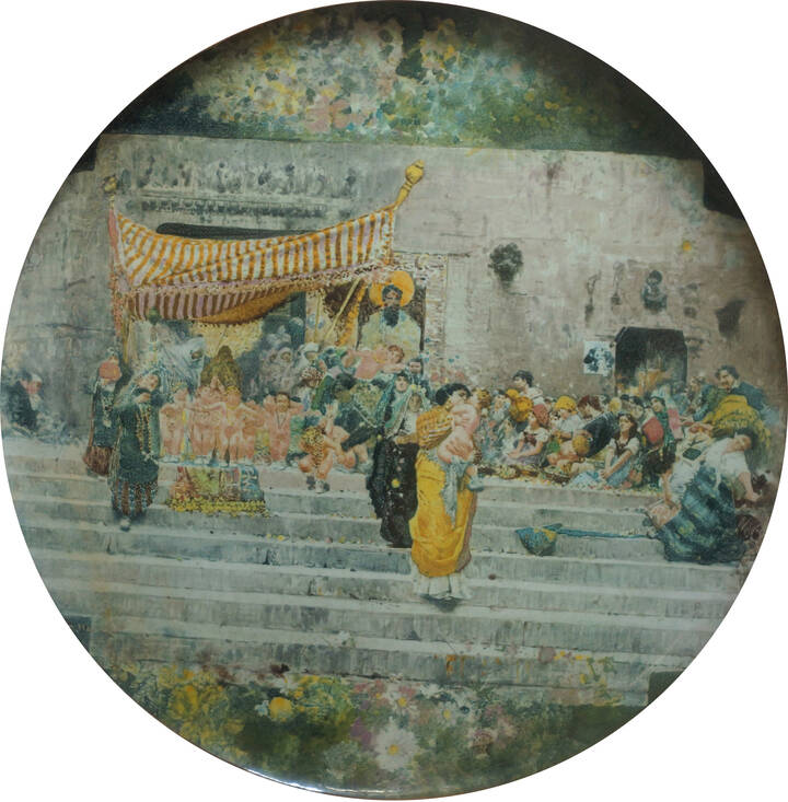 PIATTO IN CERAMICA - 'Scena con figure femminili e infanti'