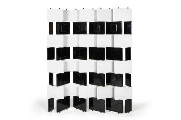 EILEEN GRAY - Brick<br>