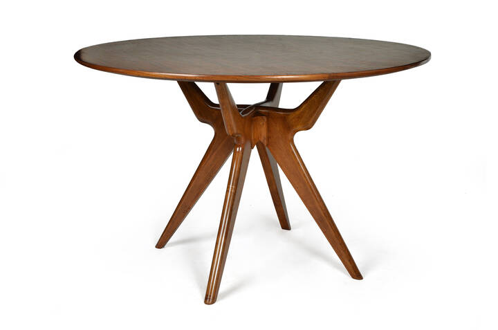 PARISI ICO, attribuito - Tavolo da pranzo piano e struttura in legno di noce.