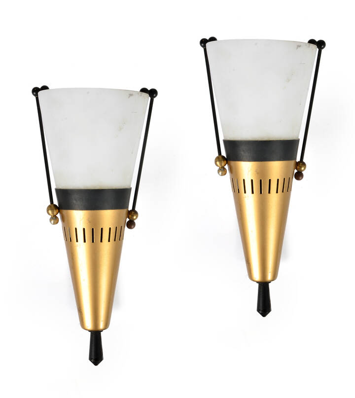 STILNOVO - Coppia di appliques con diffusore orientabile in