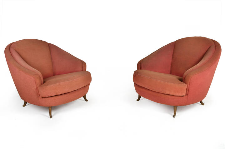 GIO PONTI - Coppia di poltrone in velluto imbottito e supporti i n