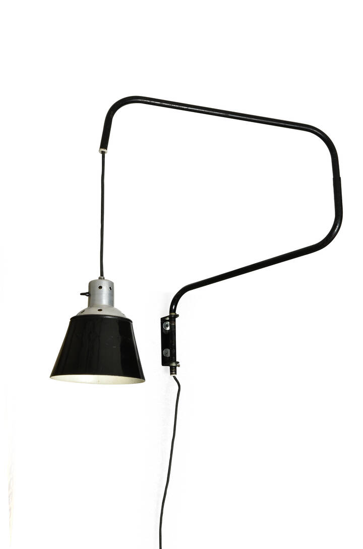 SIEGRFIED BOHRMANN - Lampada da parete con struttura in metallo 