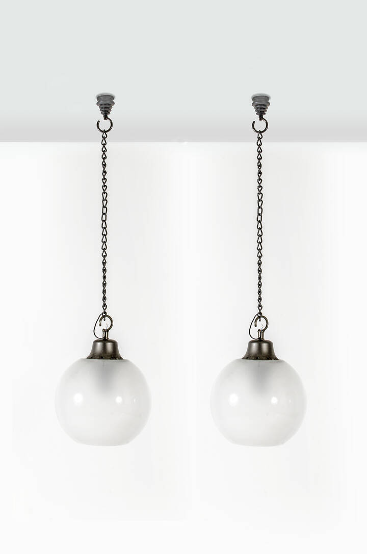 LUIGI CACCIA DOMINIONI - Coppia di lampade a sospensione mod. LS10 Boccia