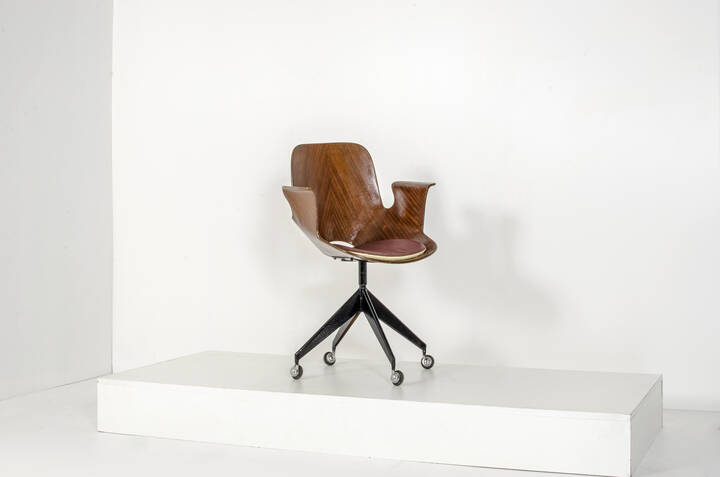 VITTORIO NOBILI - Poltroncina mod. Medea