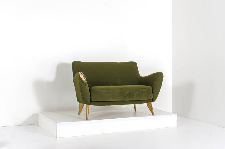 GUGLIELMO VERONESI - Divano mod Perla 