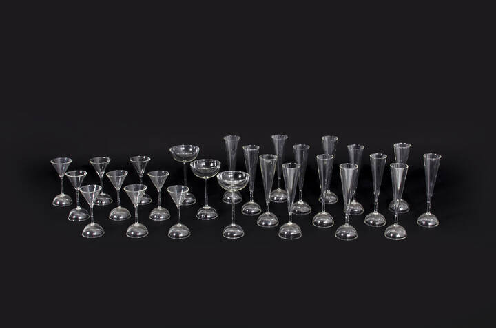 ALESSANDRO MENDINI - Bicchieri a rovescio<br>