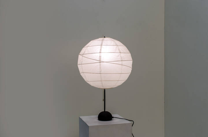 ISAMU NOGUCHI - Lampada da tavolo mod. Akari