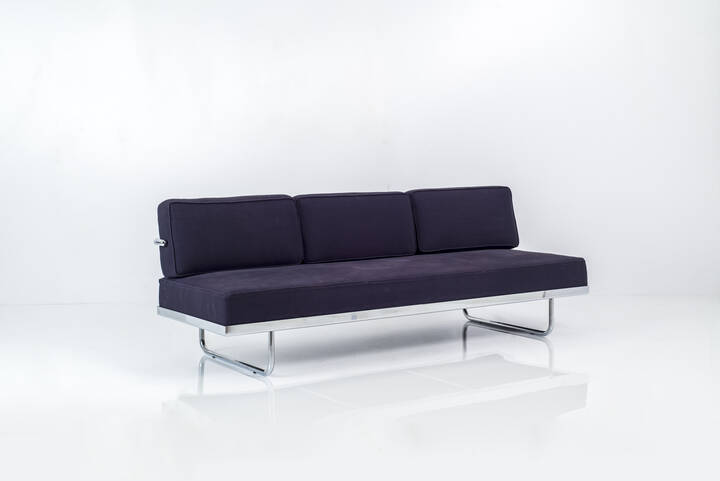 LE CORBUSIER - Divano LC5.F