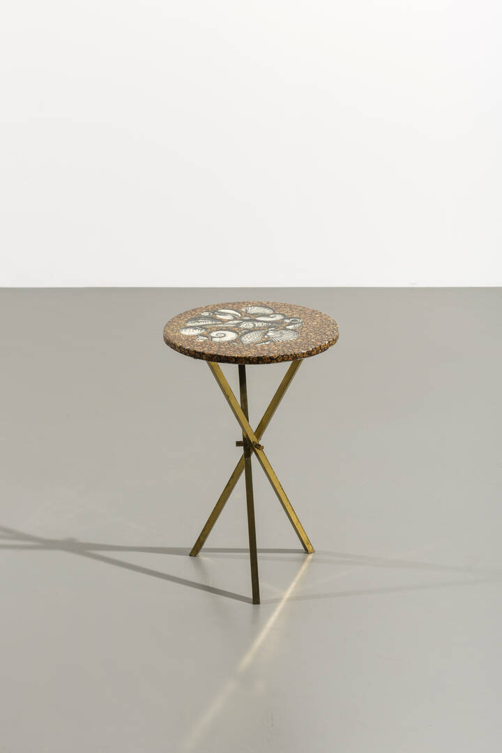 PIERO FORNASETTI - Tavolino della serie Conchiglie