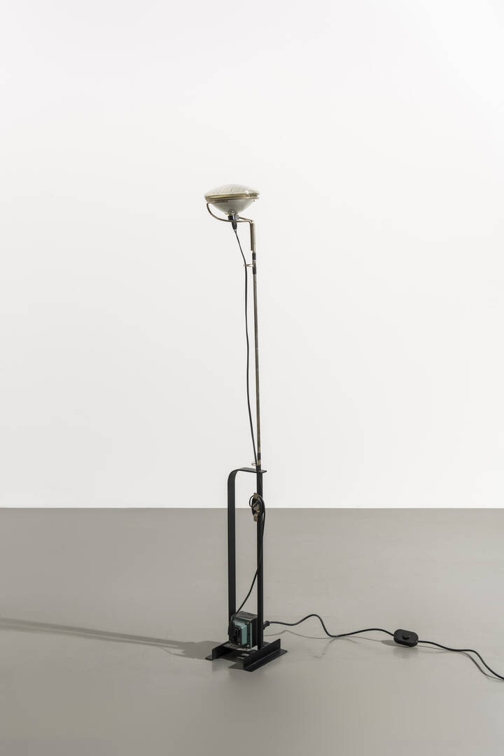 ACHILLE E PIER GIACOMO CASTIGLIONI - Lampada mod. Toio