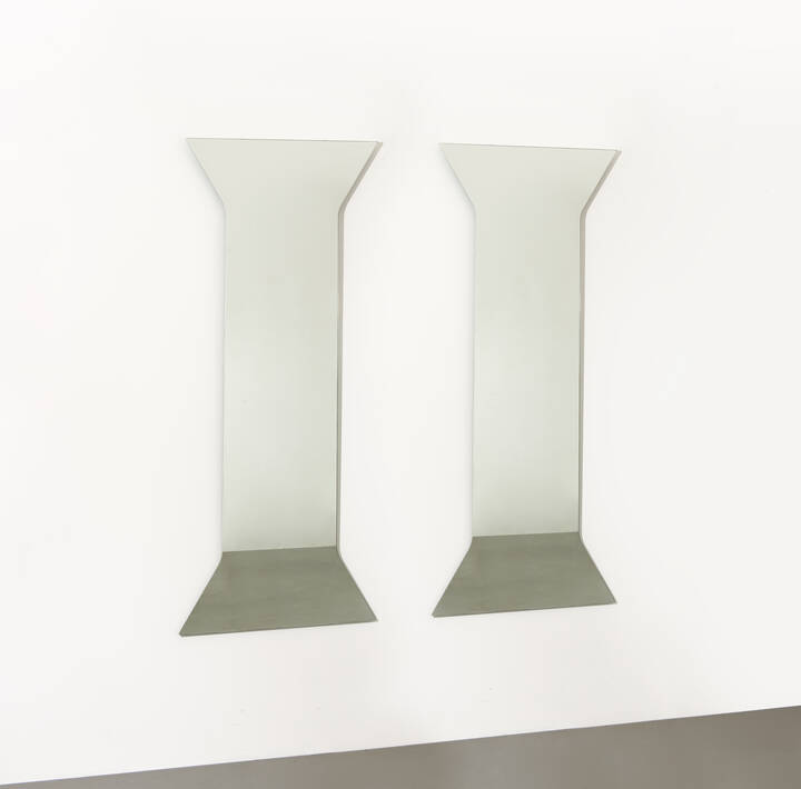 ALESSANDRO MENDINI - Coppia di specchi mod. Lesena