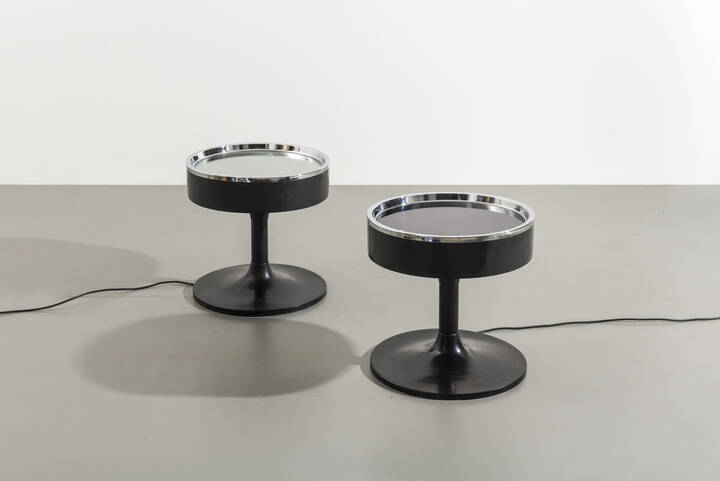 PRODUZIONE ITALIANA - Coppia di lampade/tavolini mod. Infinity