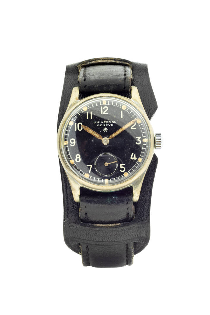 UNIVERSAL GENEVE - Solo tempo, ref. 31250, anni '40