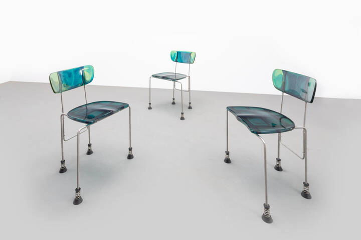 GAETANO PESCE - Tre sedie mod.  Broadway