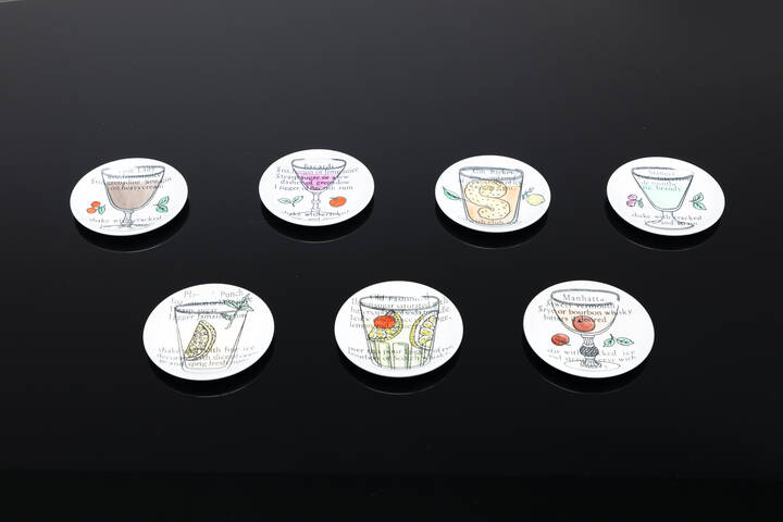 PIERO FORNASETTI - Sette sottobicchieri della serie Cocktail