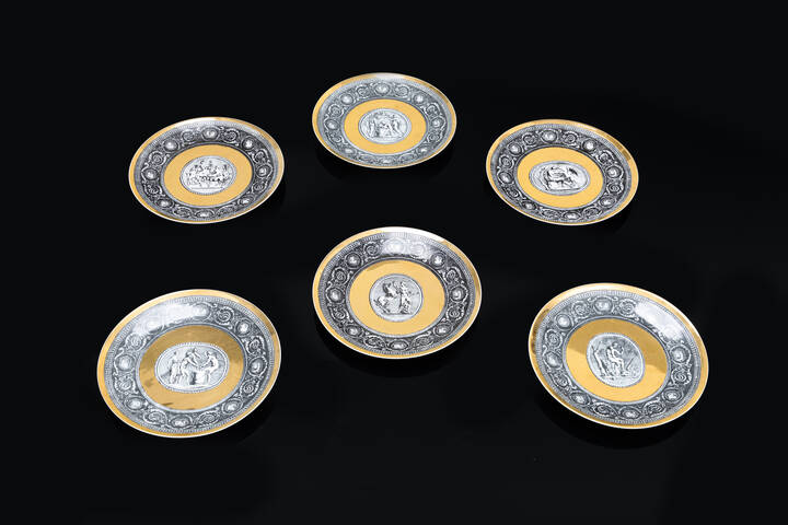 PIERO FORNASETTI - Sei piatti della serie Cammei