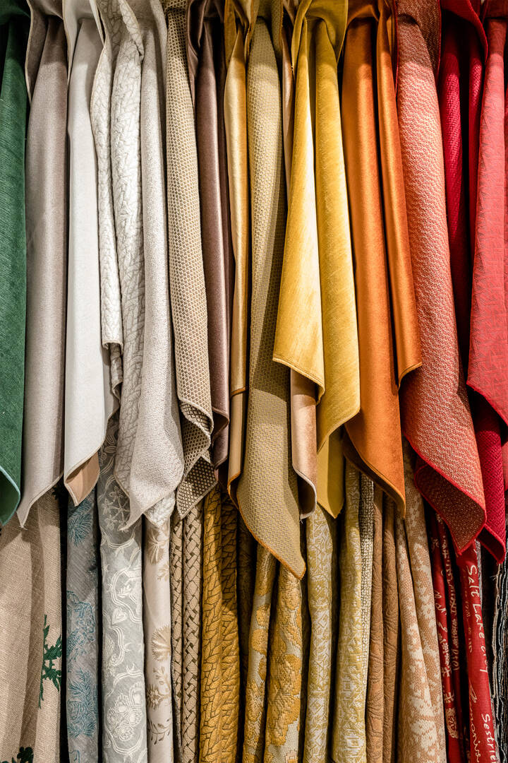 L'OPIFICIO - Incontro a tema per due persone 'I tessuti e la produzione tessile. I tessuti - tutti i segreti' 