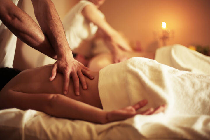 RELAIS SAN MAURIZIO  - Giornata al centro benessere del Relais San Maurizio, Santo Stefano Belbo (CN)  con pranzo e massaggio per due persone