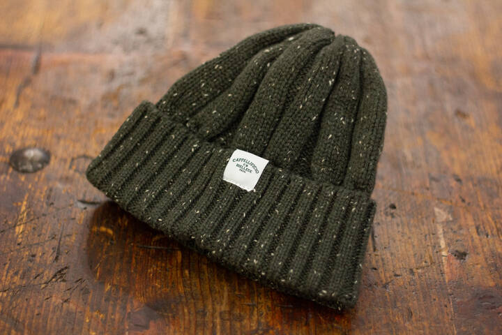 CAPPELLIFICIO BIELLESE - Cuffia in lana donegal di Lane Cardate