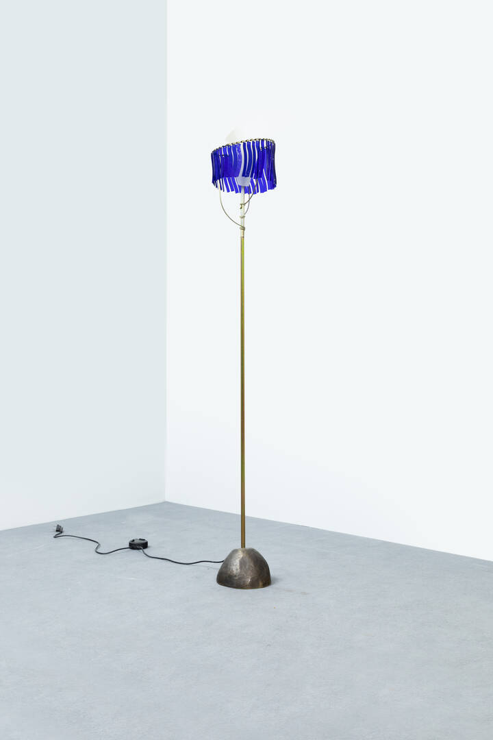 TONI CORDERO - Lampada da terra mod. Ifigenia