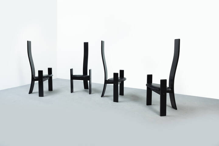 VICO MAGISTRETTI - Quattro sedie mod. Golem