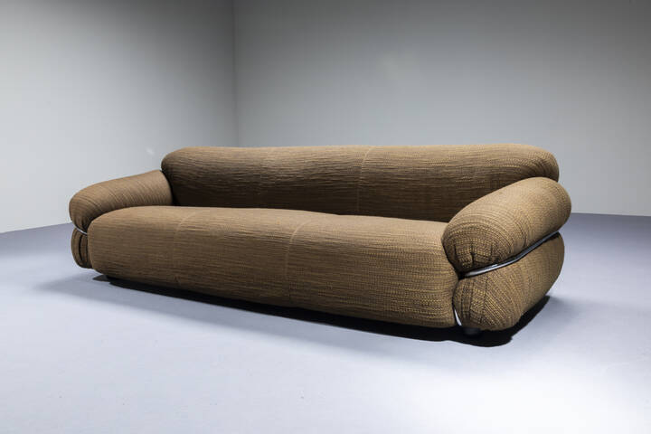 GIANFRANCO FRATTINI - Divano mod. Sesan