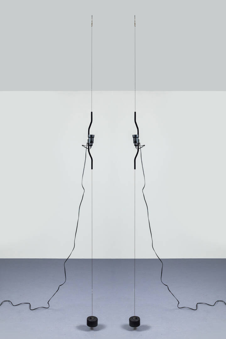 ACHILLE CASTIGLIONI, PIO MANZU' - Coppia di lampade mod. Parentesi