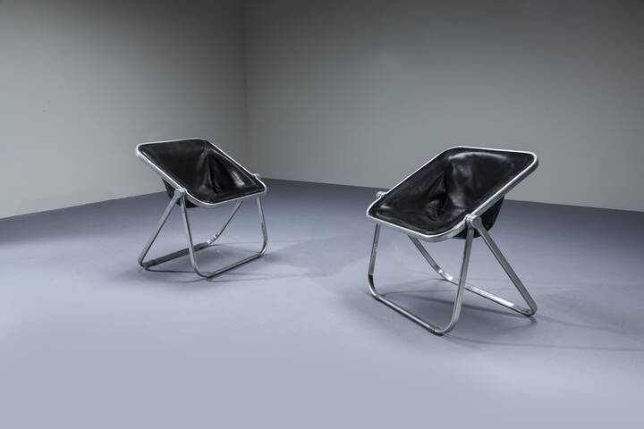 GIANCARLO PIRETTI - Coppia di poltrone mod. Plona