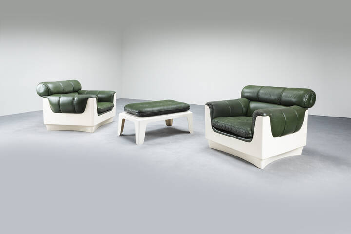 HENNING KORCH - Coppia di poltrone e pouff mod. Mirage