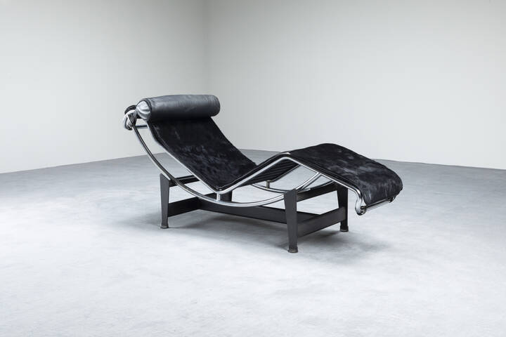 LE CORBUSIER, PIERRE JEANNERET, CHARLOTTE PERRIAND - Chaise longue LC4