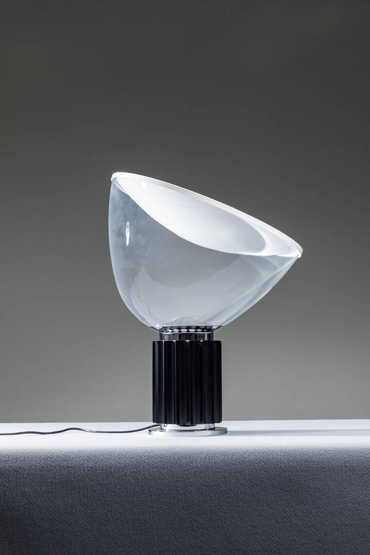 ACHILLE E PIER GIACOMO CASTIGLIONI - Lampada da tavolo mod. Taccia