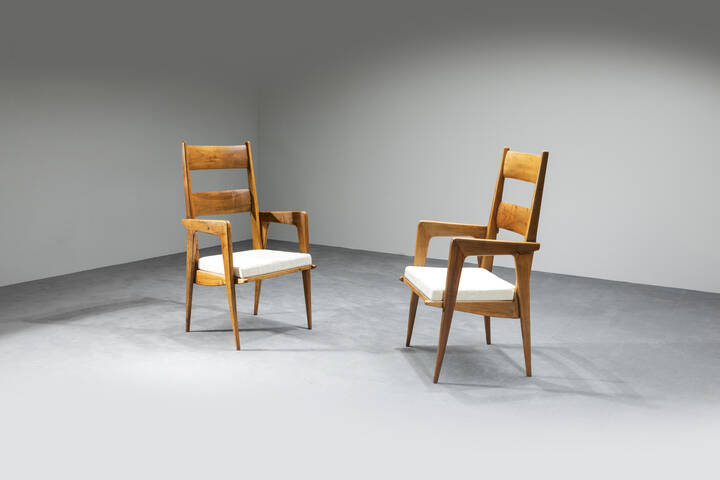 ROMANO AUGUSTO, nello stile di - Coppia di poltroncine capotavola