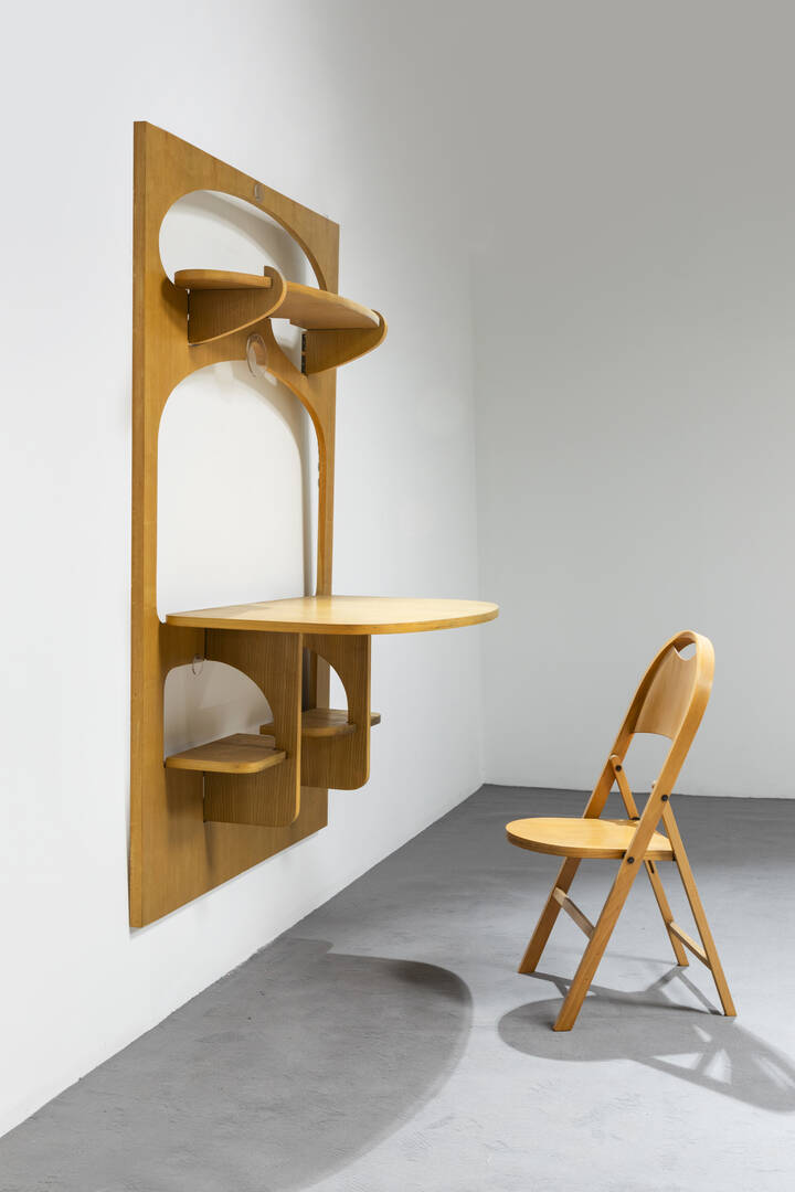 ANONIMA DESIGN - Scrivania a muro con sedia