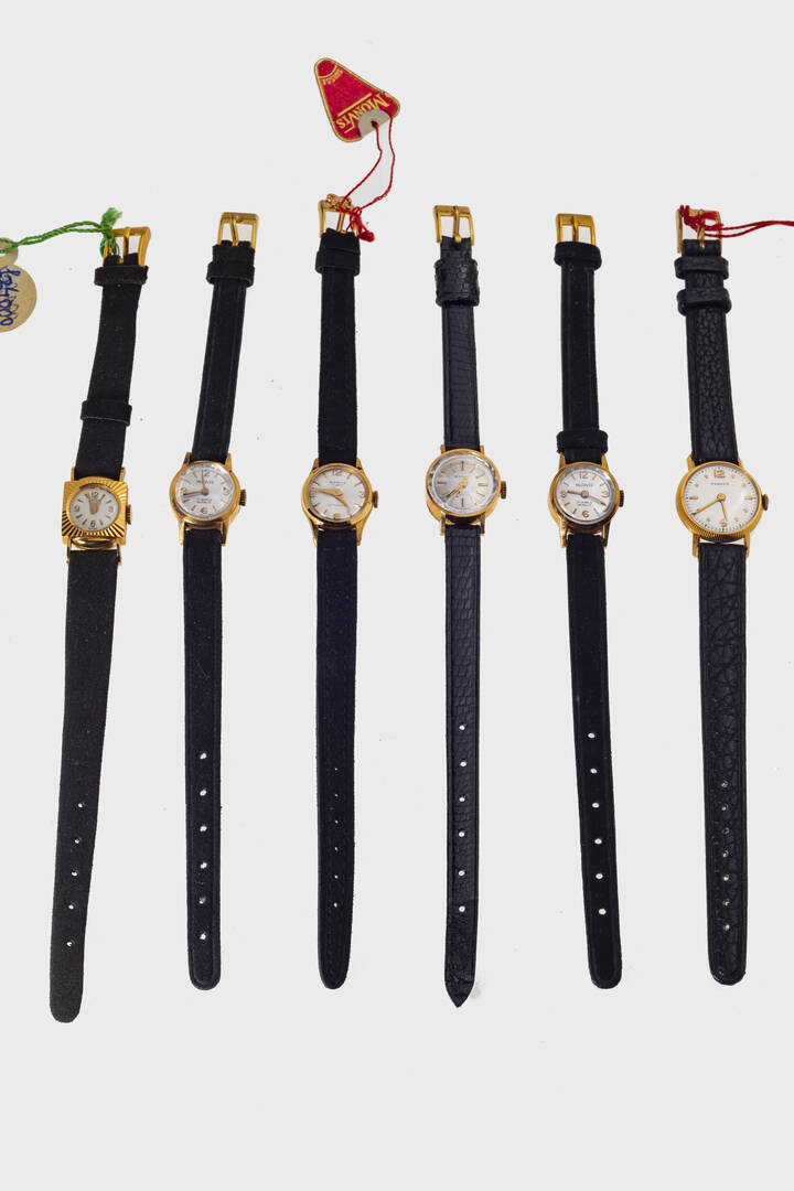 LOTTO DI SEI OROLOGI LADY - Mod. “Lady dress Watch”, anni '70