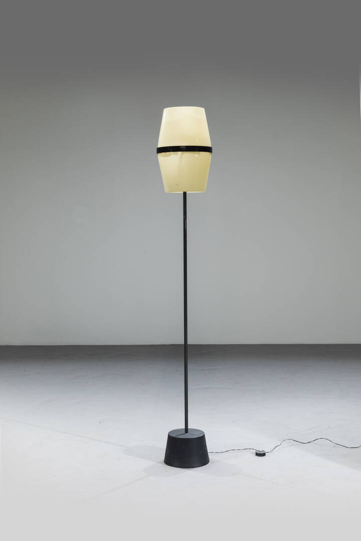 MENGHI ROBERTO - Lampada da terra