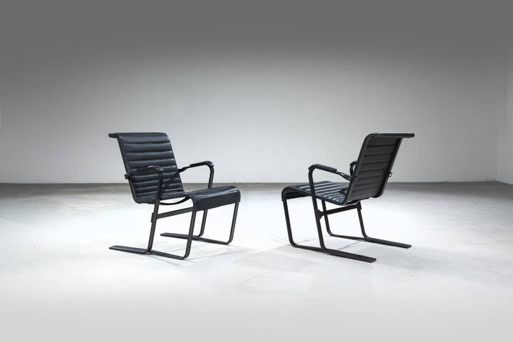 MARCEL BREUER - Coppia di poltrone mod. Longe chair