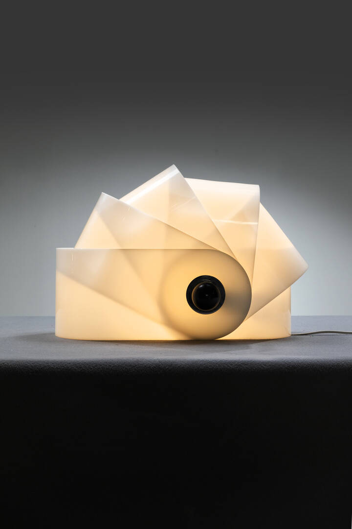 SUPERSTUDIO - Lampada da tavolo mod. Gherpe