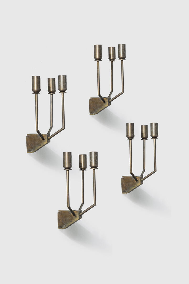 PRODUZIONE ITALIANA - Set di quattro lampade a parete a tre luci