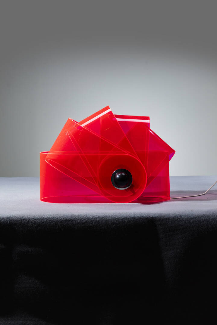 SUPERSTUDIO - Lampada da tavolo mod. Gherpe