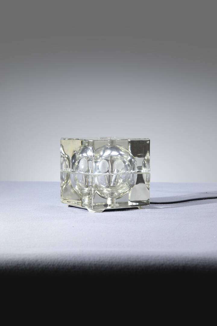 ALESSANDRO MENDINI - Lampada da tavolo mod. Cubosfera