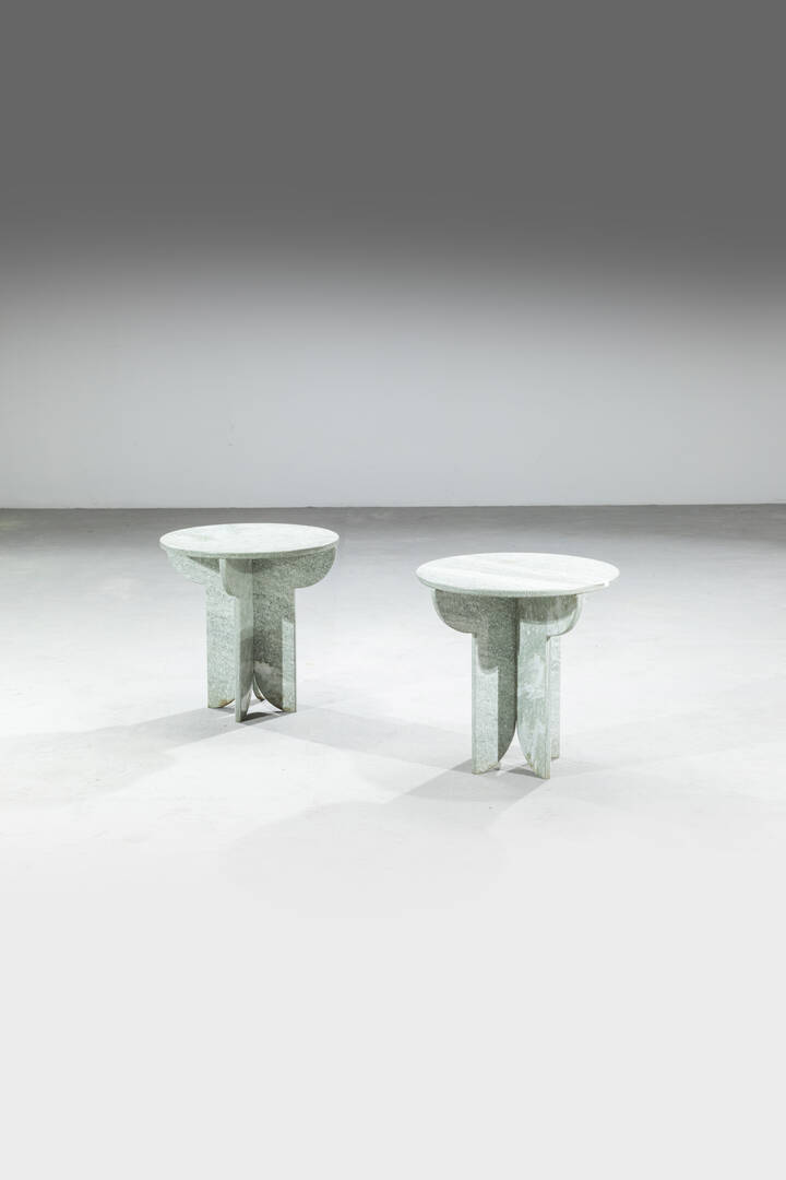 PRODUZIONE ITALIANA - Coppia di tavolini 