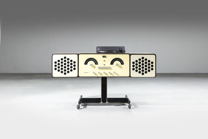 ACHILLE E PIER GIACOMO CASTIGLIONI - Radiofonografo Brionvega RR126