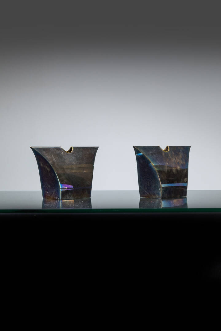 METALLO IL RE - Coppia di fioriere 