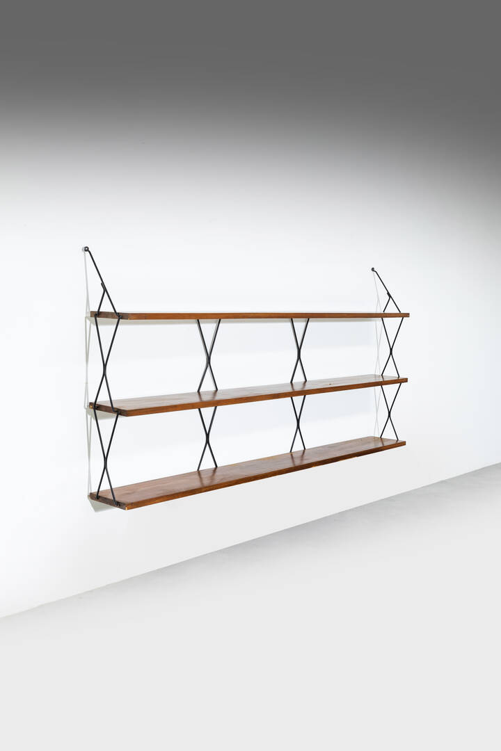 I.S.A - Libreria sospesa a parete